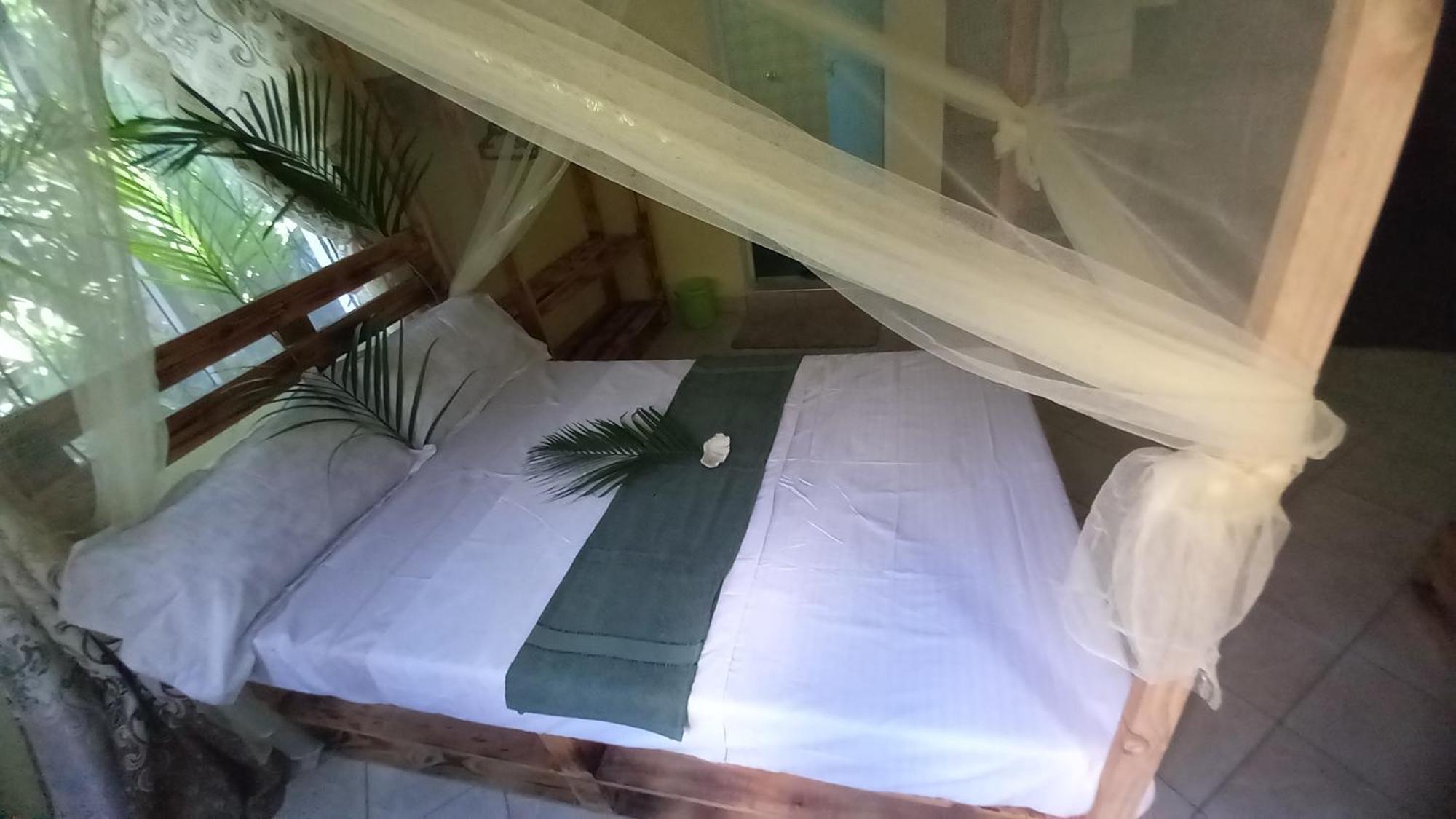 Mount Zion Guest House, Mtwapa Mtomondoni Mombasa Zewnętrze zdjęcie